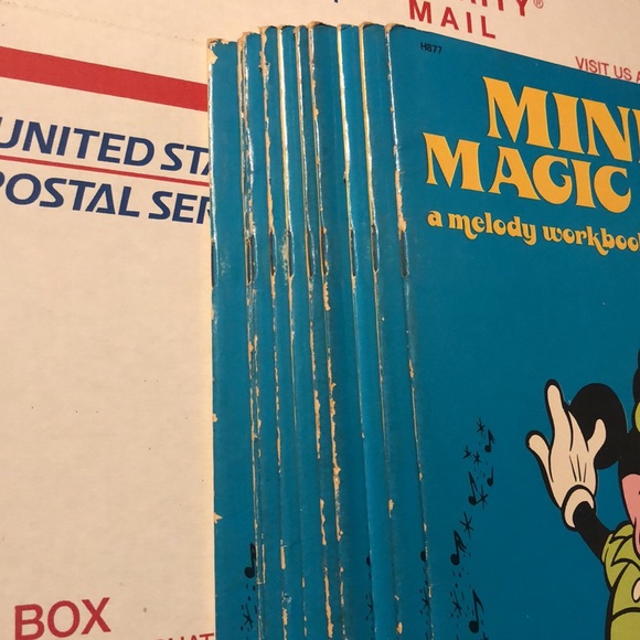 Rare Walt Disney Minnie's Magic Melody MUSIC BOOK - Picture 6 of 8